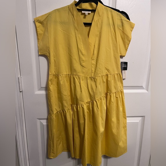 52Seven Yellow V-Neck Tiered Babydoll Dress. Size S. - Picture 8 of 11